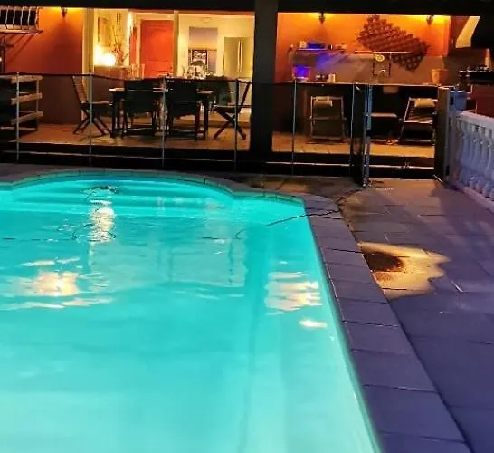 فيلة 140 M2 Avec Piscine, Parc Privatif 5000m2 A Bonifacio-porto Vecchio