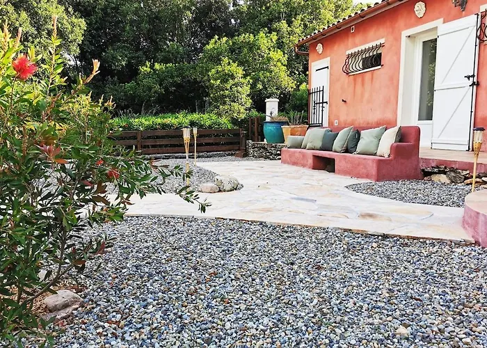 فيلة 140 M2 Avec Piscine, Parc Privatif 5000m2 A Bonifacio-porto Vecchio