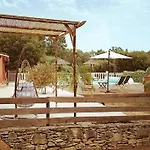 140 M2 Avec Piscine, Parc Privatif 5000m2 A Bonifacio-porto Vecchio بونيفَسْيو