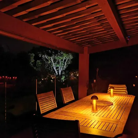 Villa 140 M2 Avec Piscine, Parc Privatif 5000m2 A Bonifacio-porto Vecchio Bonifacio (Corsica)