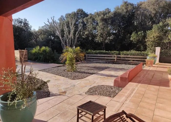 140 M2 Avec Piscine, Parc Privatif 5000m2 A Bonifacio-porto Vecchio Villa Bonifacio (Corsica)